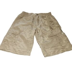 Stanley Cargo Tan Shorts 100% Nylon Six Pockets Size Medium